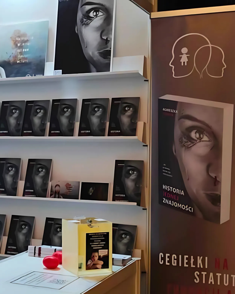 📚 „Historia jednej znajomości” na Międzynarodowych Targach Książki!
