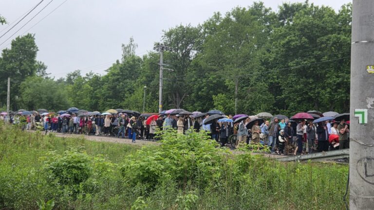 Festiwal parasoli – tolerancja kończy się tam, gdzie zaczyna się wiara